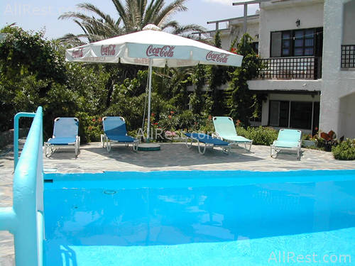 Happy Days Hotel 10